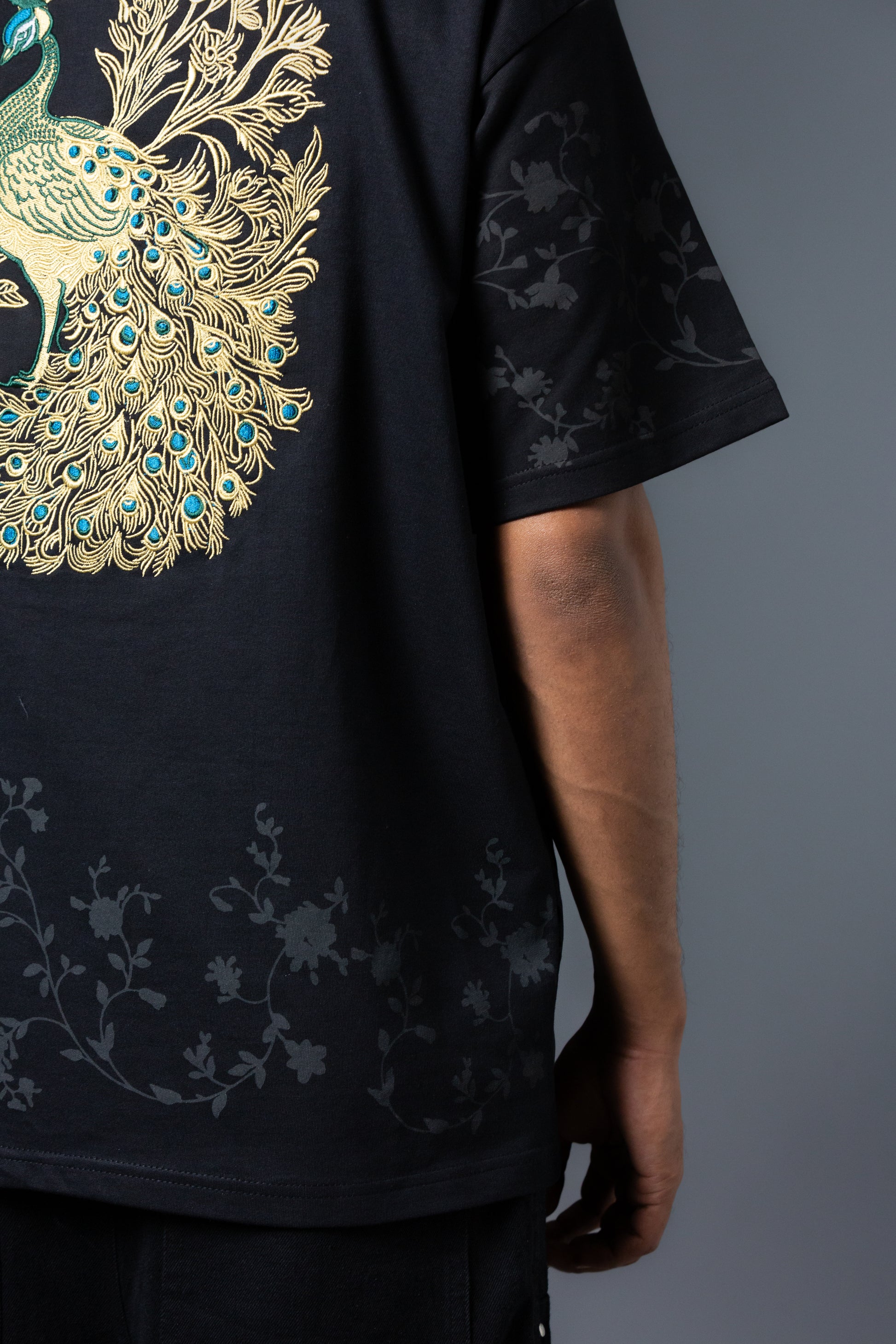 Peacock 2.0 T-shirt