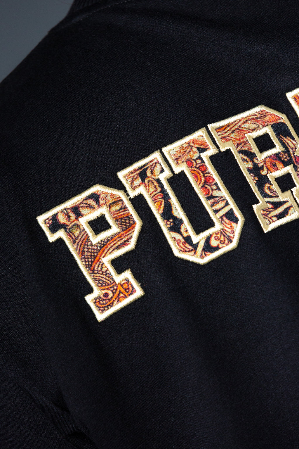 Heritage tee