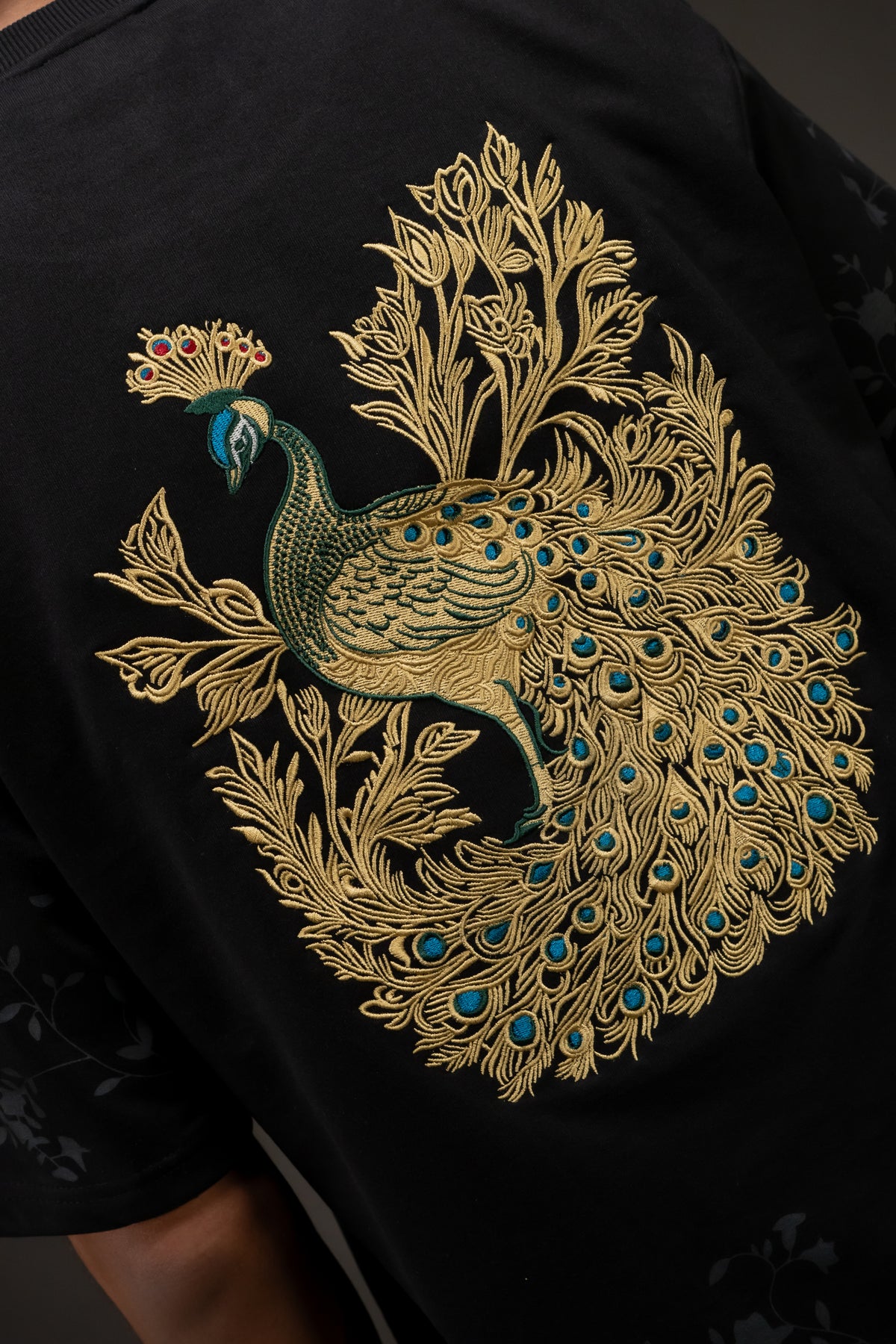 Peacock 2.0 T-shirt